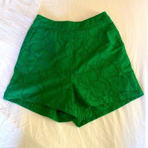 Skies are blue brand (shorts, green palm leaves, eyelets) new